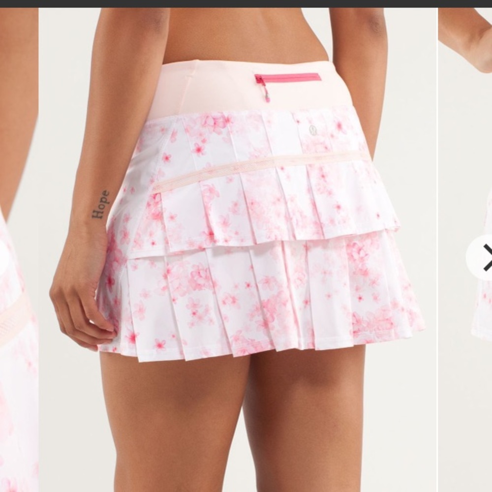 VINTAGE Lululemon 8 Frangipani Parfait Pink skirt Pace Setter skirt barbiecore